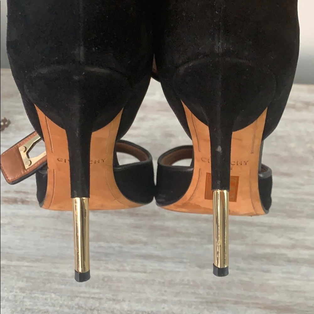 Givenchy Suede Shark Lock Heels - Picture 10 of 10